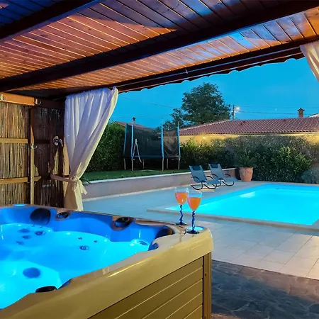 Beautiful In Holiday home Loborika